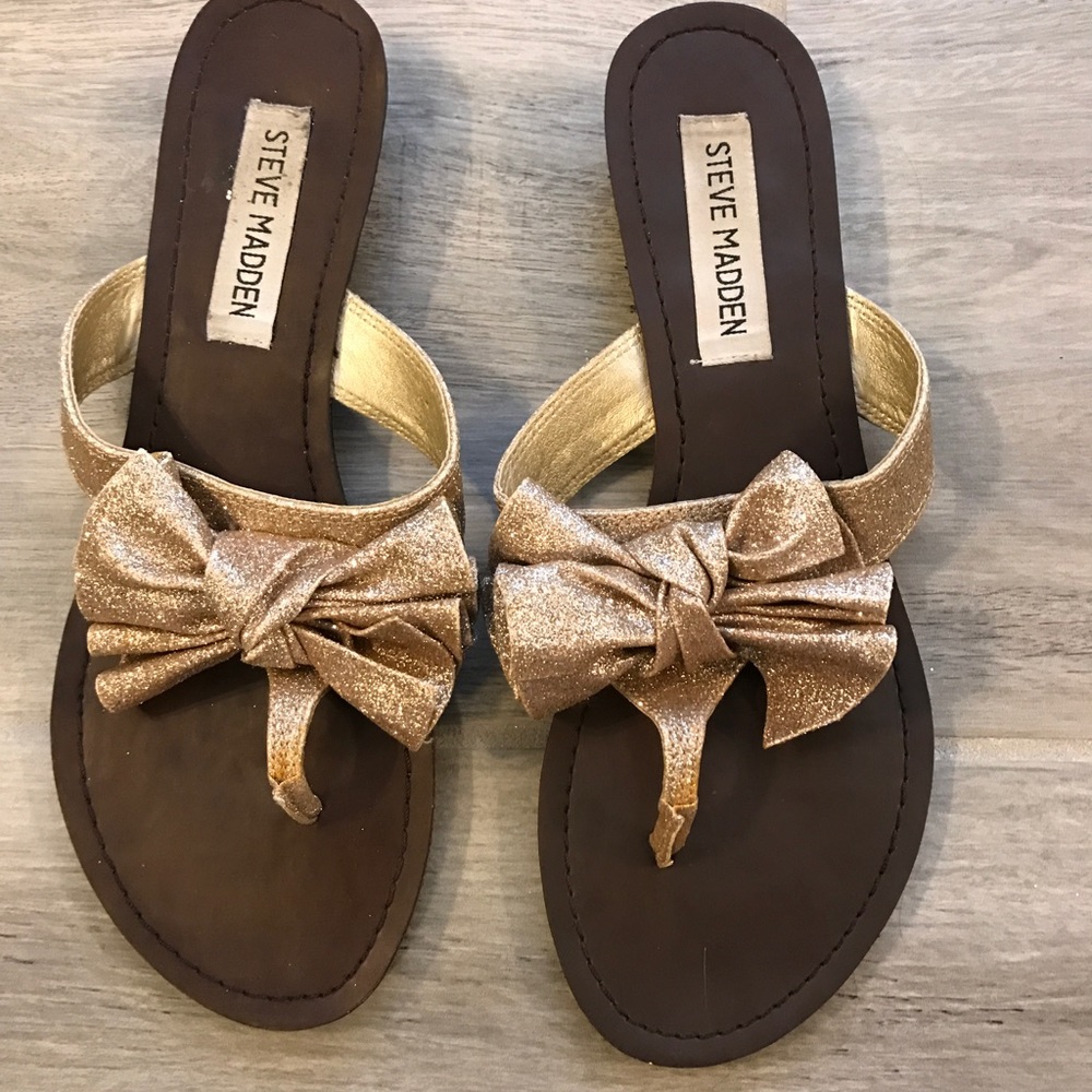 Steve Madden Gold Glitter Bow Sandals